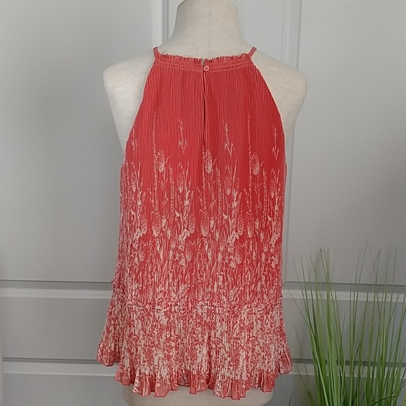 Joie Sleeveless Top High Halter Neckline Pleated Ruffled Hem Salmon Cream L NWT - Picture 4 of 8